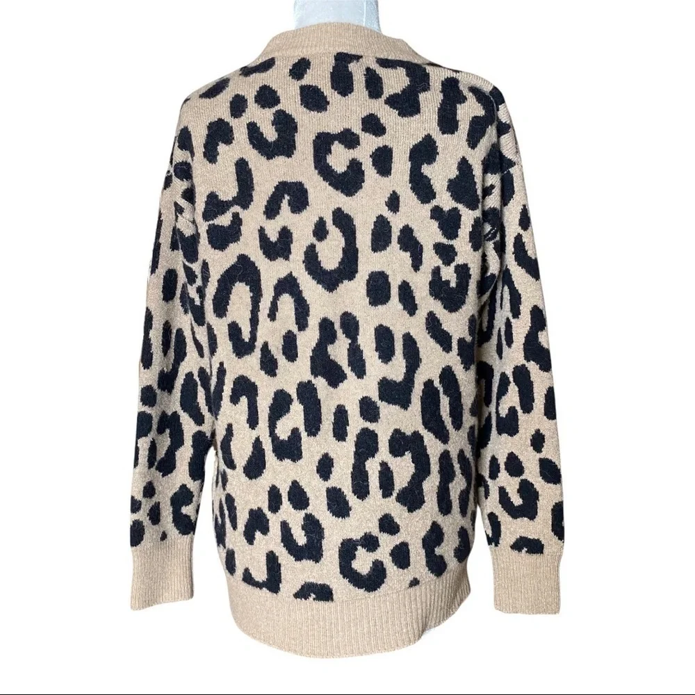NWT J. Crew Leopard Print Sweater. Size XS